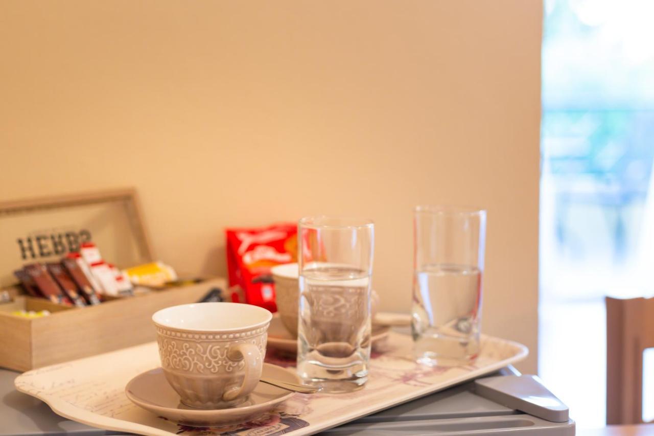 Apartament Anelia Dassia  Zewnętrze zdjęcie